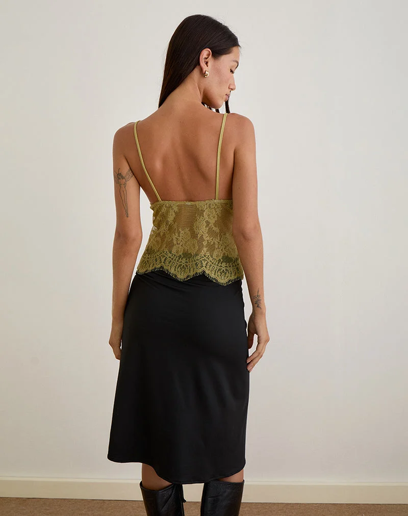 Kaika Plunge Cami Top in Wimpernspitze Chartreuse