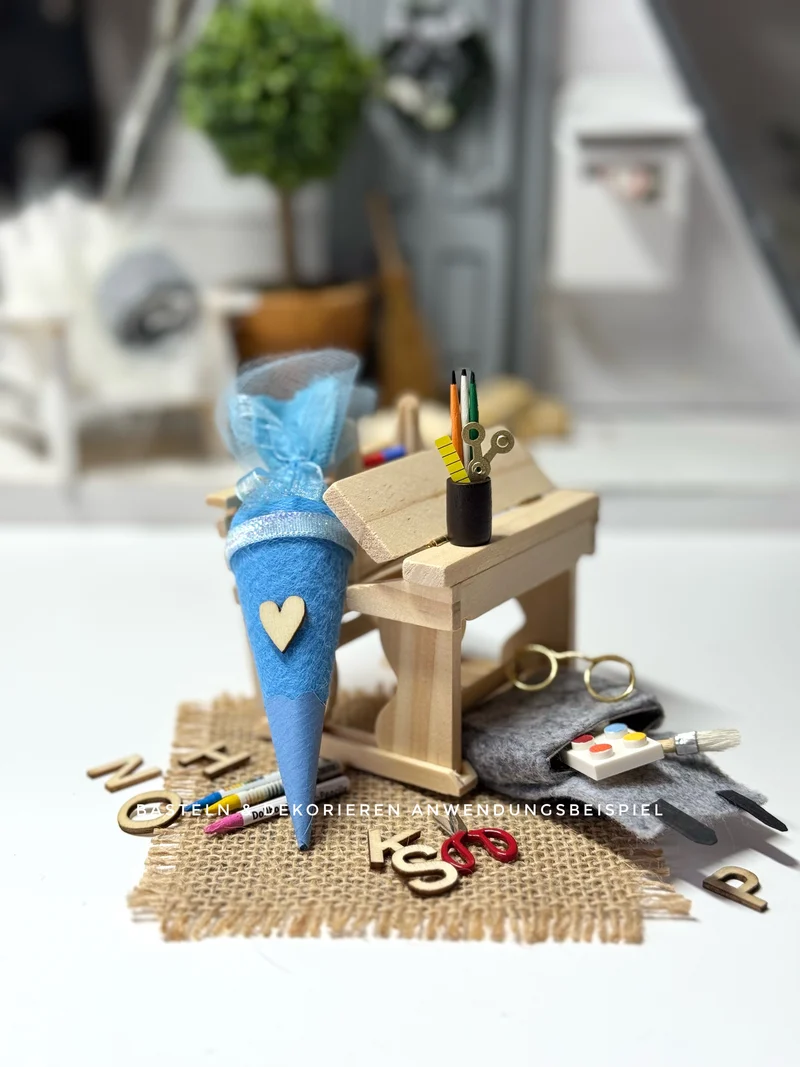 Schulbank Miniatur