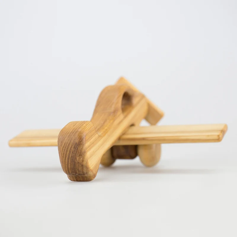 Holzflugzeug