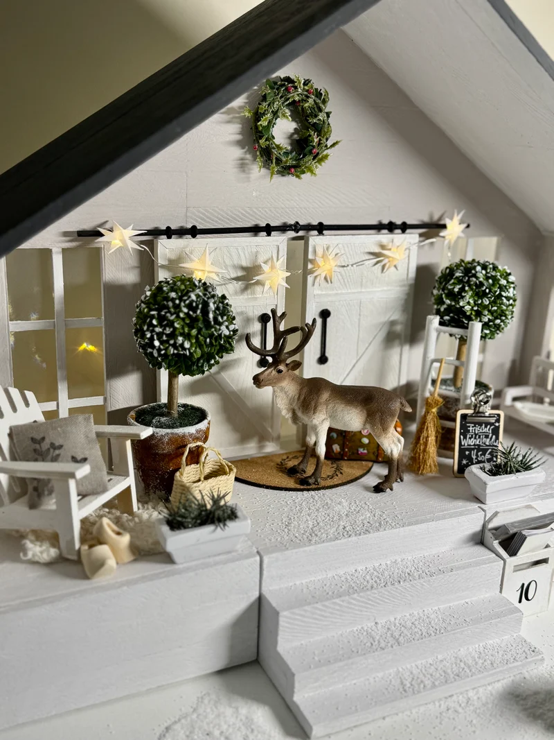 Wichtel-Chalet 2.0 - Wichtelhaus KREATIVPAKET zum Bauen mit Schiebetür incl. Downloadvorlage