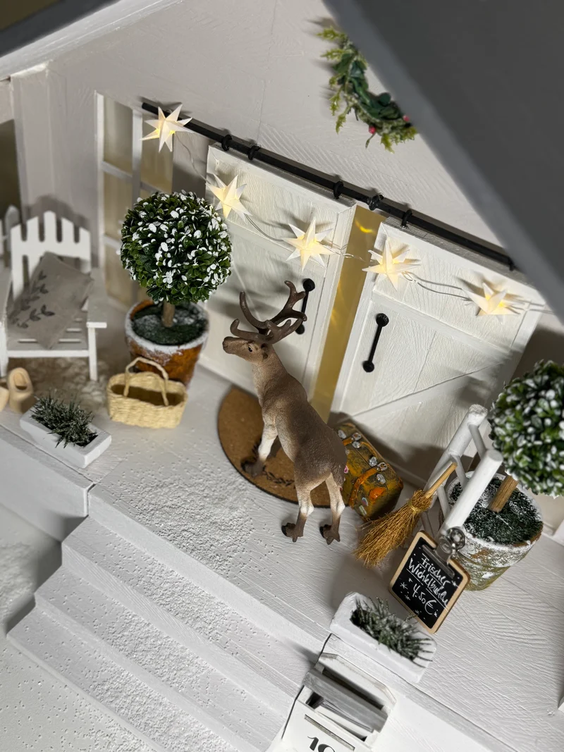 Wichtel-Chalet 2.0 - Wichtelhaus KREATIVPAKET zum Bauen mit Schiebetür incl. Downloadvorlage