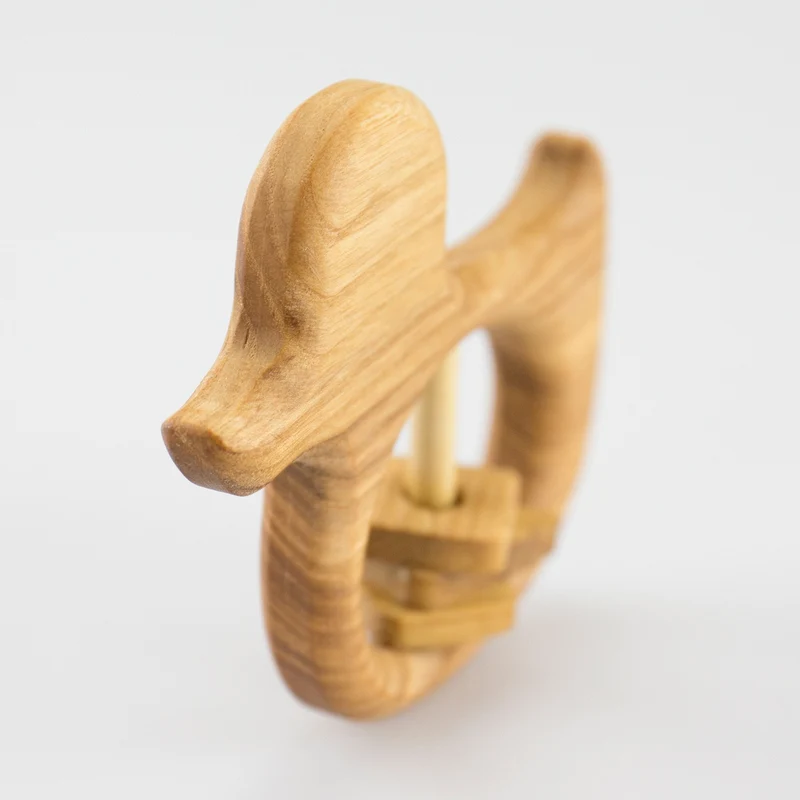 Holzrassel Ente