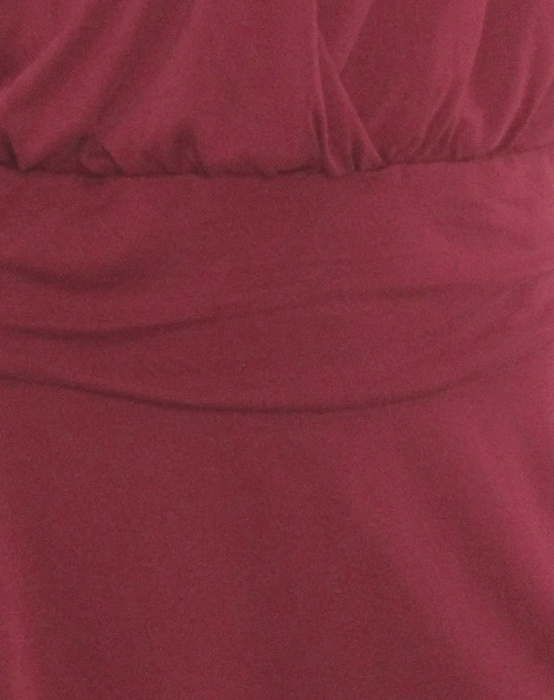 Senara Mini-Kleid mit Neckholder und Cinch-Taille in Burgunderrot