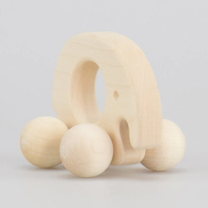 Elefant aus Holz