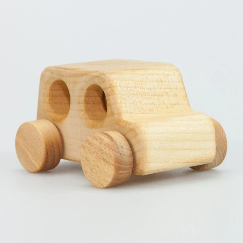 Auto aus Holz - 2 Fenster