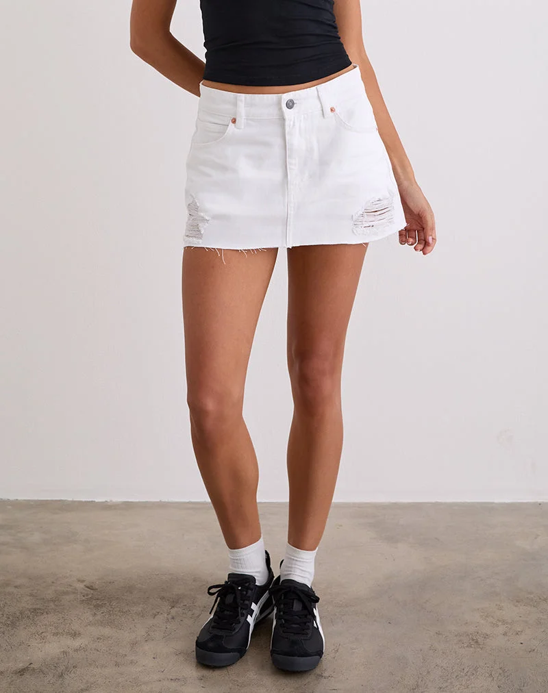 Zerrissener Denim-Minirock mit rohem Saum in True White