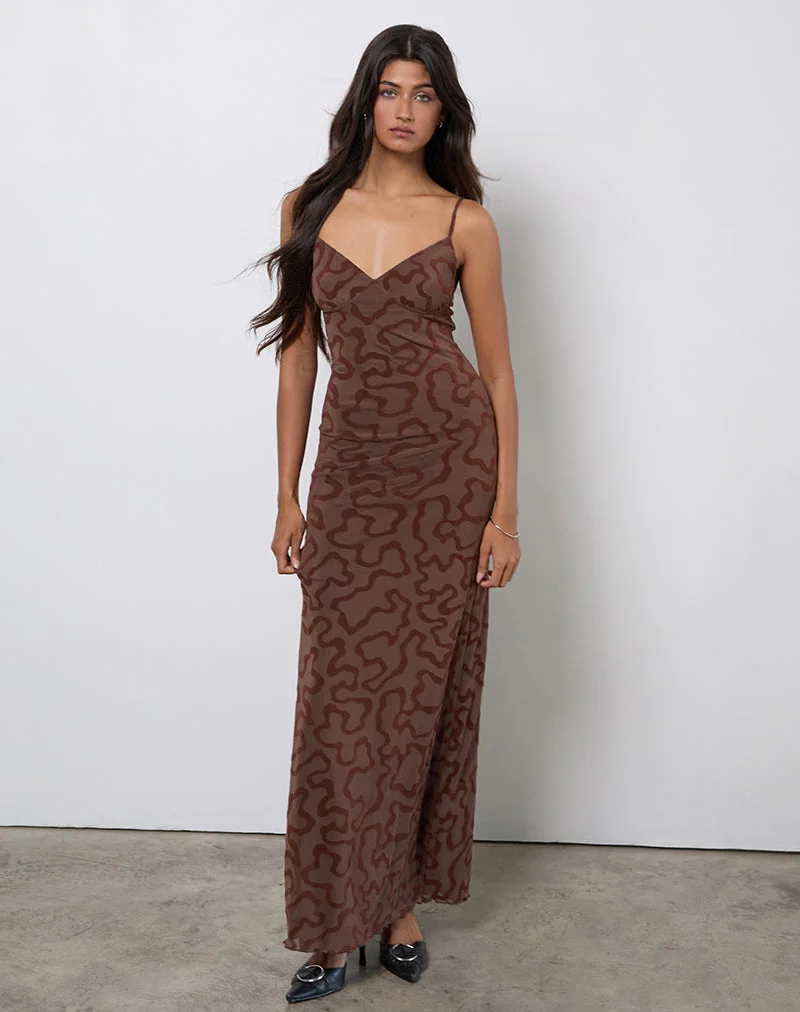 Kalana Maxikleid in Braun Swirl Flock