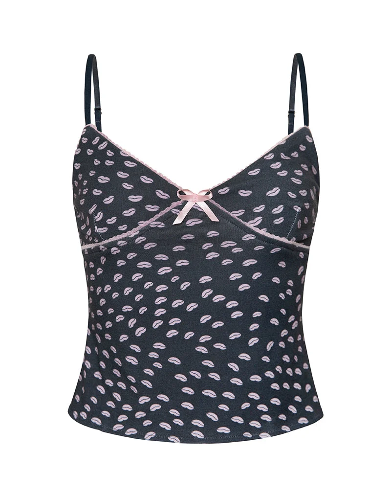 Narumi Cami Top in Schwarz Micro Lips Pink