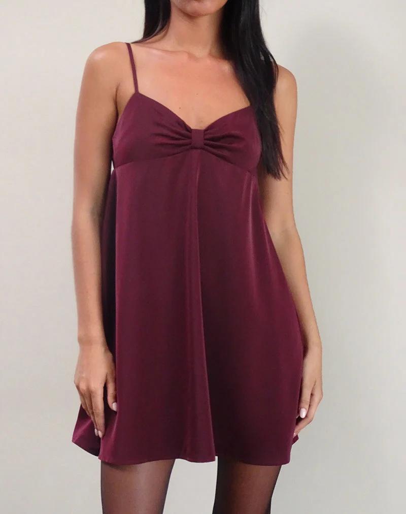 Rafaila Mini-Slipkleid aus Satin in Burgund