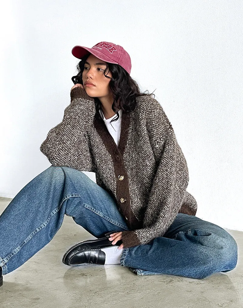 Ura Strickjacke in Übergröße in Braun und Creme