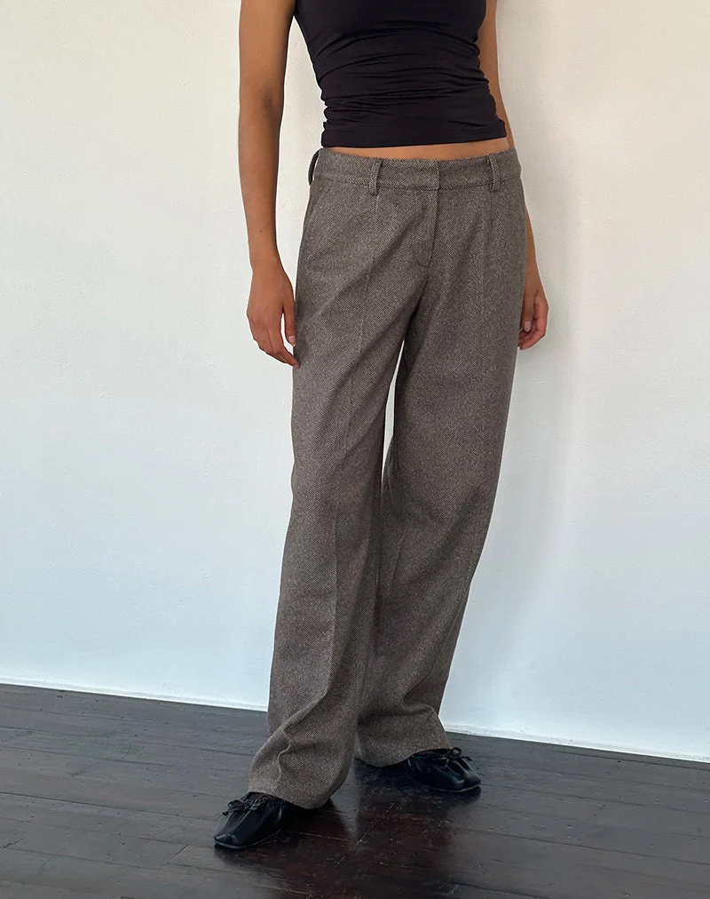 Sirkia Low Rise Tailored Trouser in Dunkelbraun