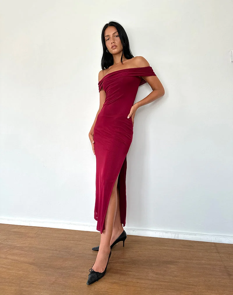 Tarna Bardot Maxikleid aus Mesh Burgundy