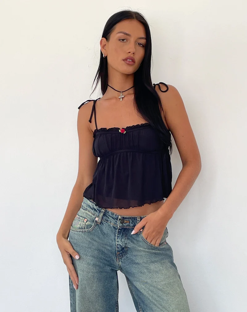 Damaris Cami Top in Schwarz mit schwarzer Bindung